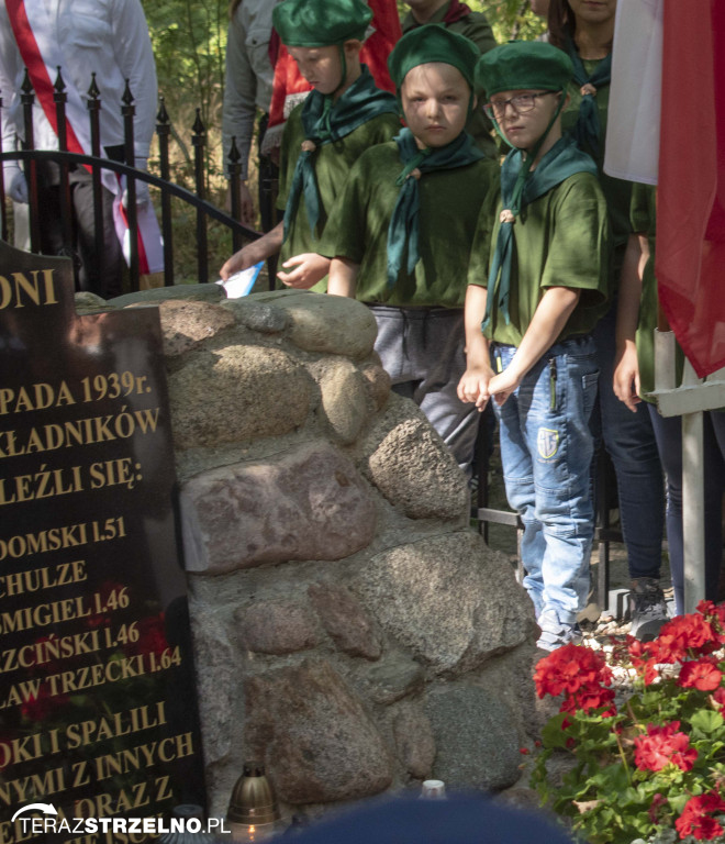 Uroczystości w Ciencisku, poświęcenie Krzyża Harcerskiego