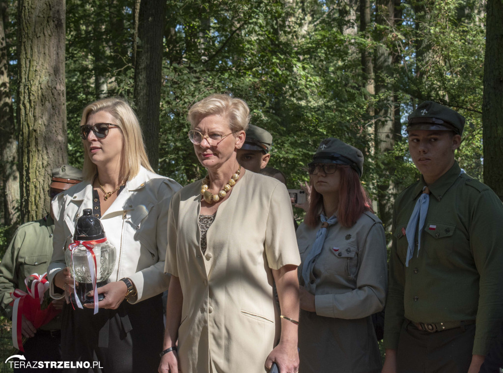 Uroczystości w Ciencisku, poświęcenie Krzyża Harcerskiego