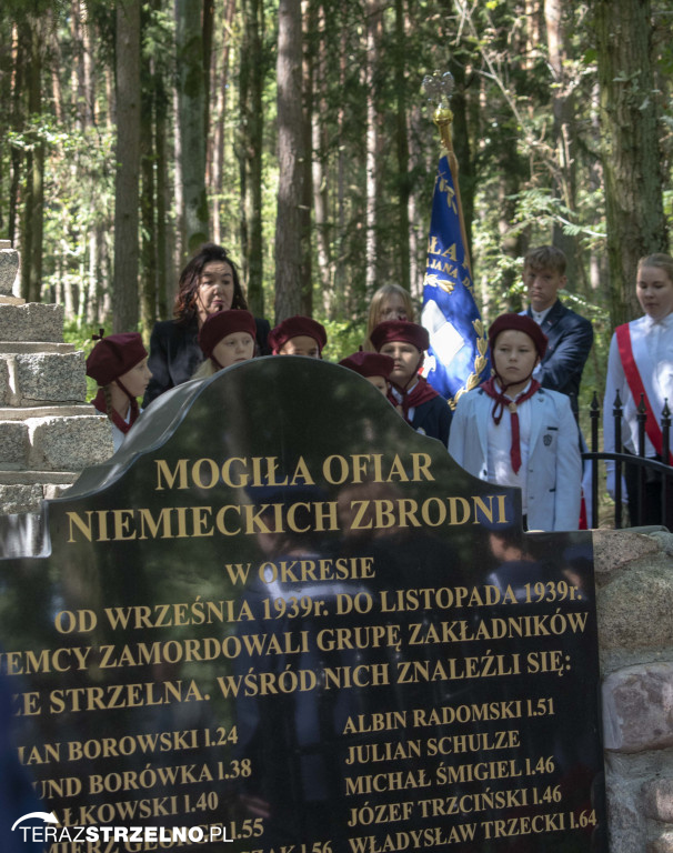 Uroczystości w Ciencisku, poświęcenie Krzyża Harcerskiego