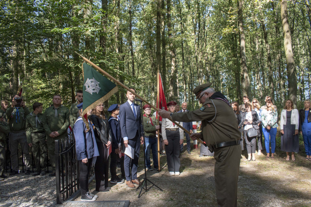 Uroczystości w Ciencisku, poświęcenie Krzyża Harcerskiego