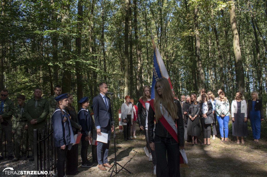 Uroczystości w Ciencisku, poświęcenie Krzyża Harcerskiego