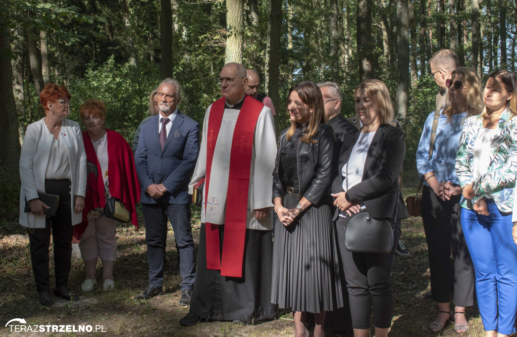 Uroczystości w Ciencisku, poświęcenie Krzyża Harcerskiego