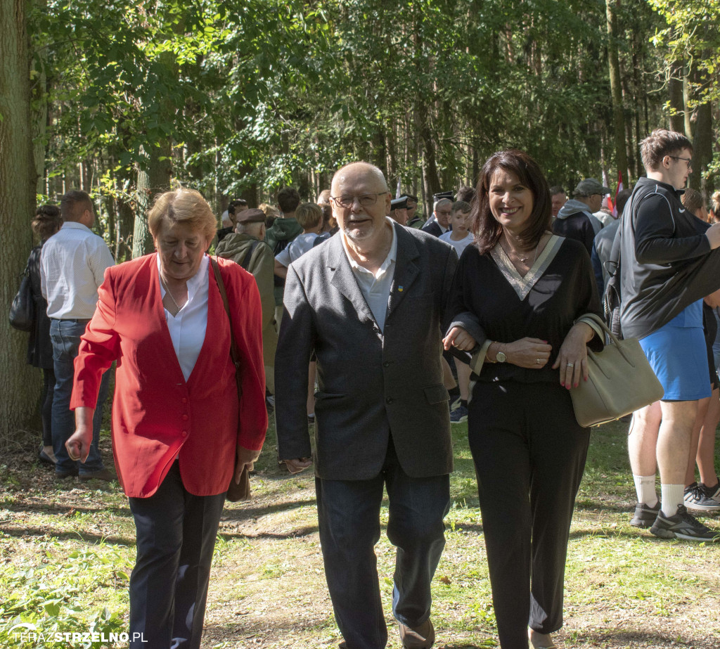 Uroczystości w Ciencisku, poświęcenie Krzyża Harcerskiego