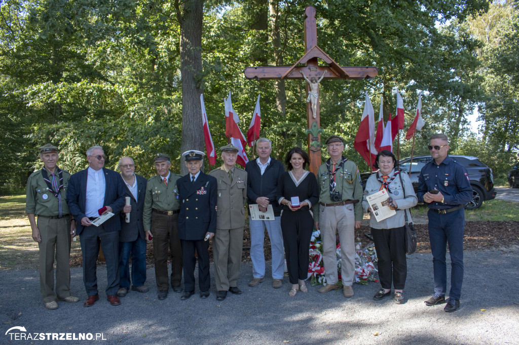 Uroczystości w Ciencisku, poświęcenie Krzyża Harcerskiego