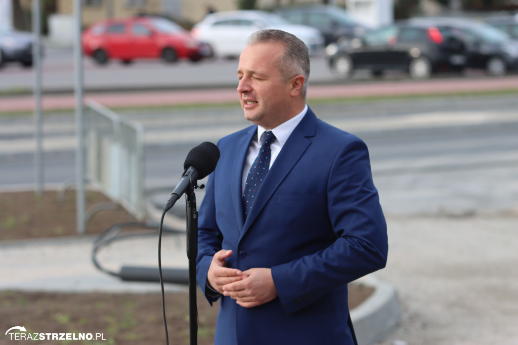 Minister Adamczyk podkreślił znaczenie obwodnic Kruszwicy i Strzelna