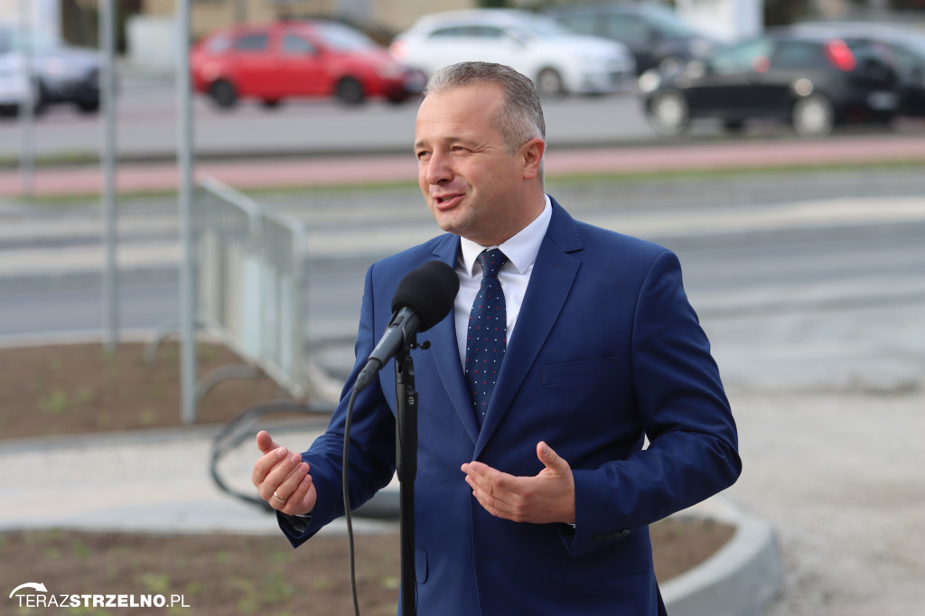 Minister Adamczyk podkreślił znaczenie obwodnic Kruszwicy i Strzelna