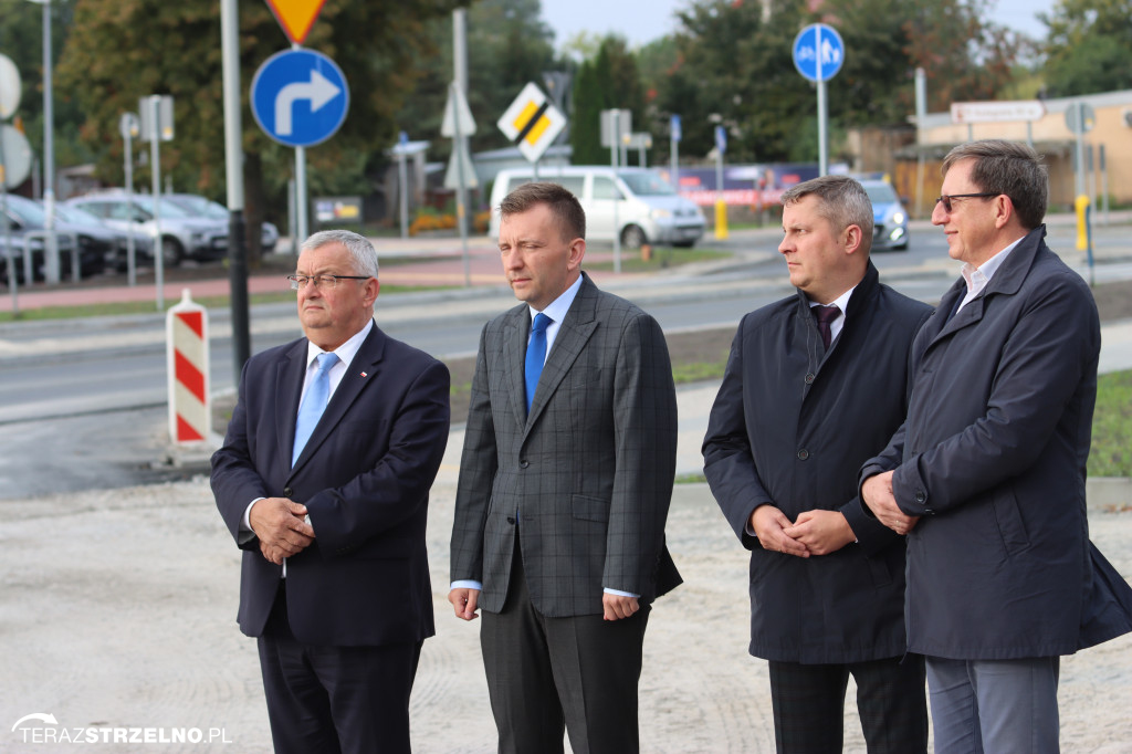 Minister Adamczyk podkreślił znaczenie obwodnic Kruszwicy i Strzelna