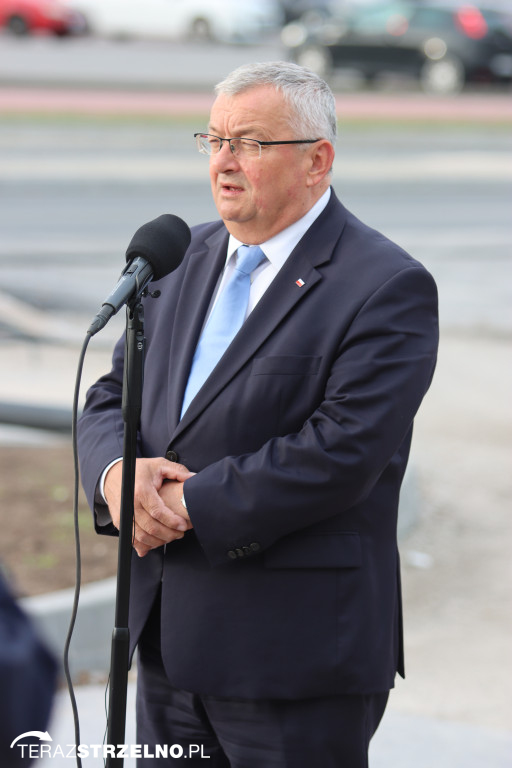 Minister Adamczyk podkreślił znaczenie obwodnic Kruszwicy i Strzelna