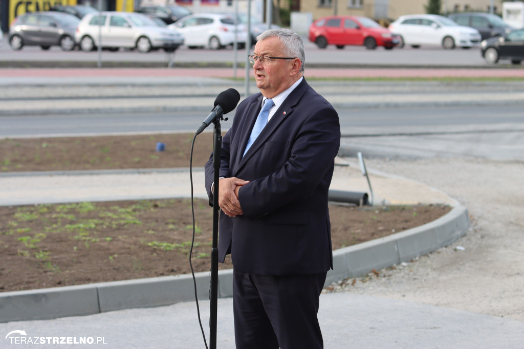 Minister Adamczyk podkreślił znaczenie obwodnic Kruszwicy i Strzelna
