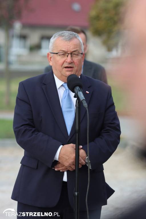 Minister Adamczyk podkreślił znaczenie obwodnic Kruszwicy i Strzelna