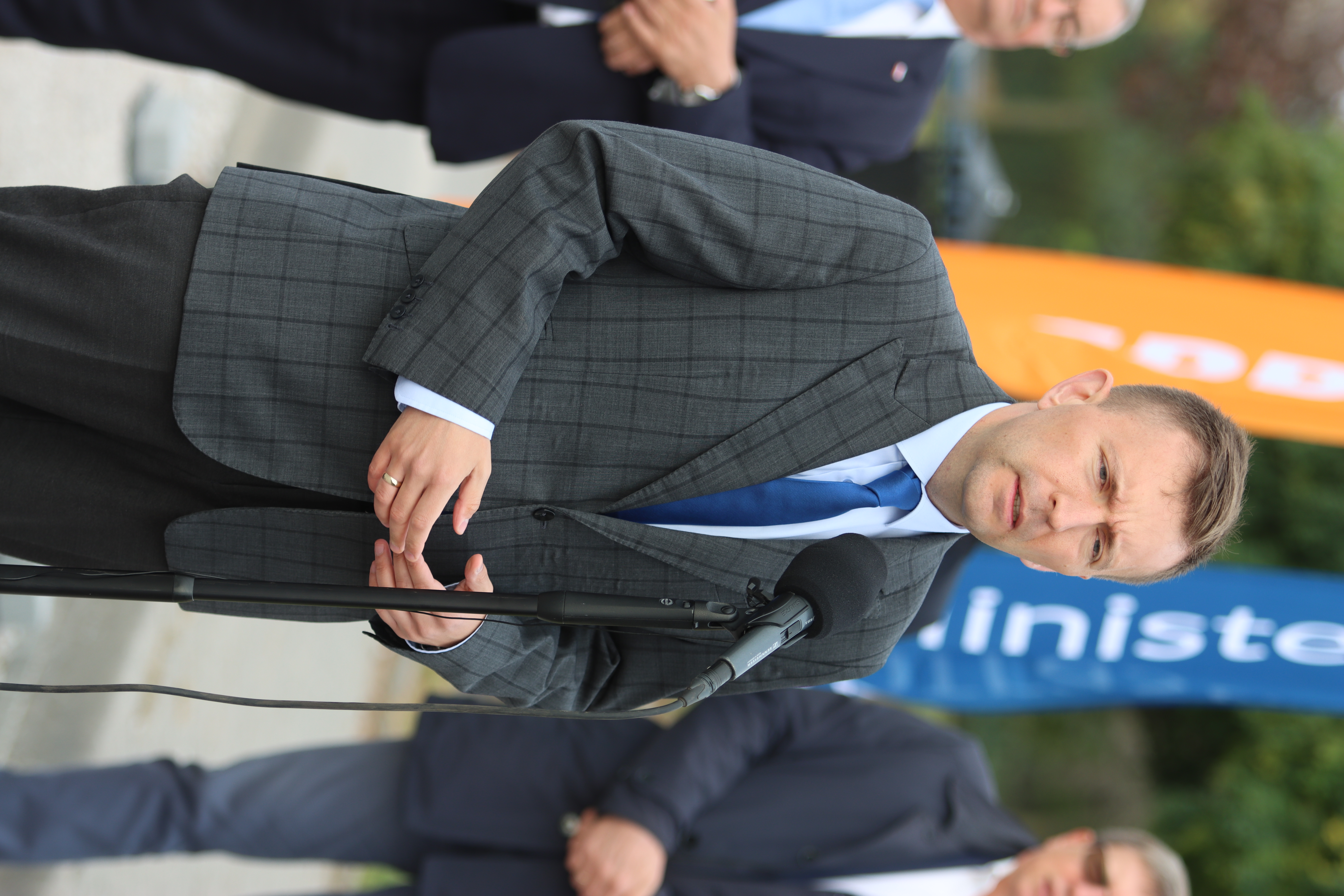 Minister Adamczyk podkreślił znaczenie obwodnic Kruszwicy i Strzelna