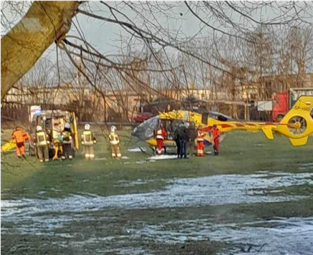 Strzelno - W Zofijówce dachowało auto, są ranni