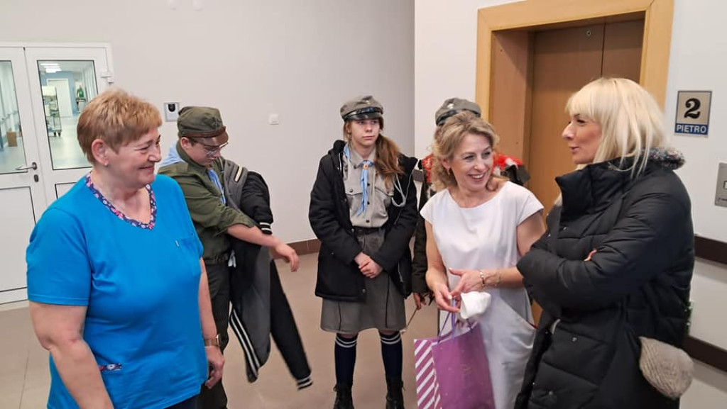 Harcerze odwiedzili ZOL w Strzelnie, z okazji zbliżającego się w niedzielę Dnia Chorego