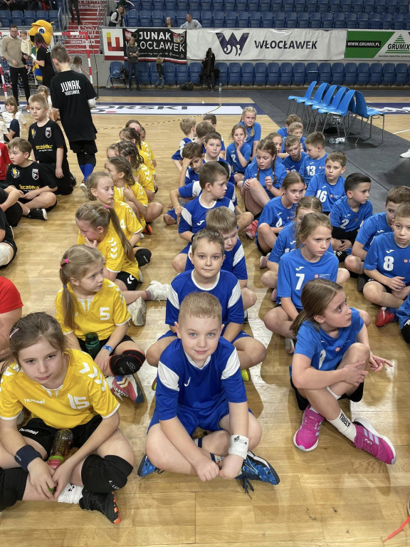 Ogólnopolski turniej WHYREST MINI HANDBALL CUP 2024. UKS Alfa 99 Strzelno na 7. miejscu