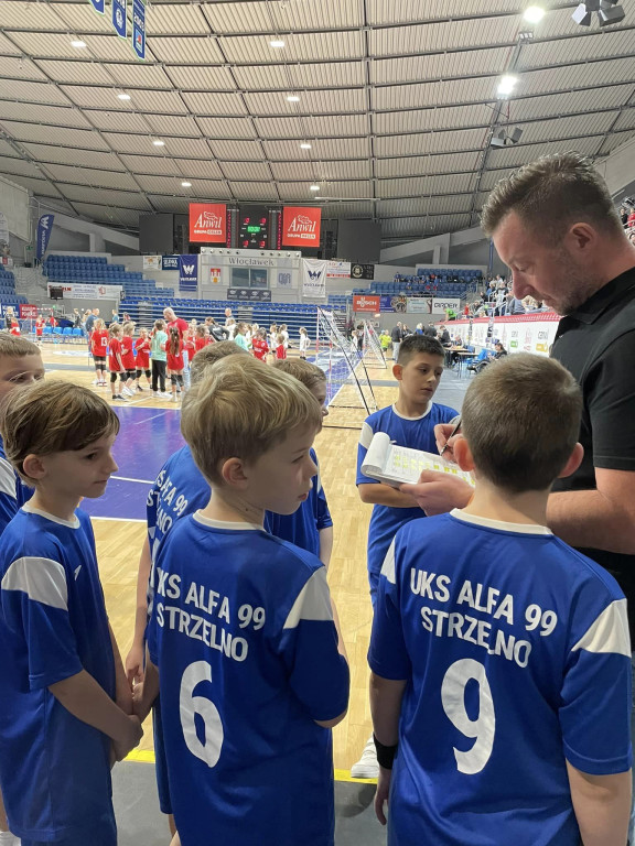 Ogólnopolski turniej WHYREST MINI HANDBALL CUP 2024. UKS Alfa 99 Strzelno na 7. miejscu