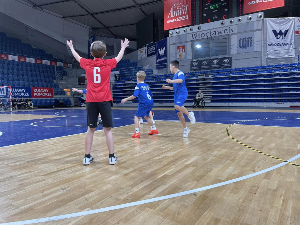 Ogólnopolski turniej WHYREST MINI HANDBALL CUP 2024. UKS Alfa 99 Strzelno na 7. miejscu