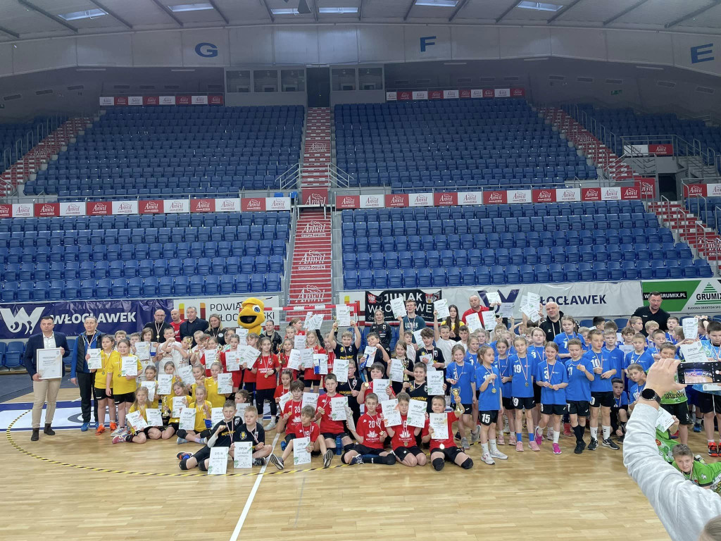 Ogólnopolski turniej WHYREST MINI HANDBALL CUP 2024. UKS Alfa 99 Strzelno na 7. miejscu