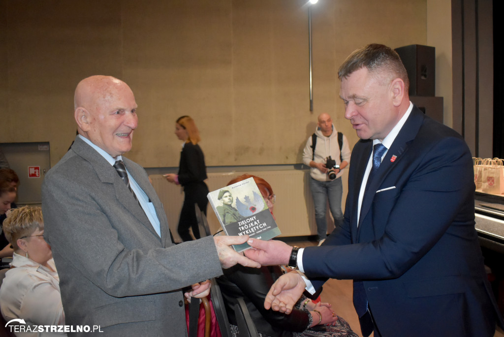 Konferencja poświęcona Żołnierzowi Niezłomnemu - Leonowi Wesołowskiemu