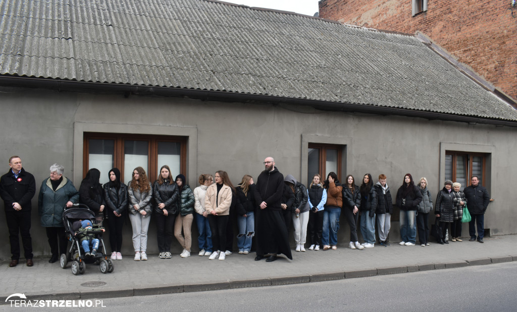 Uroczystość upamiętnienia zamordowanego w Strzelnie Żołnierza Niezłomnego  - Leona Wesołowskiego ps. Wichura