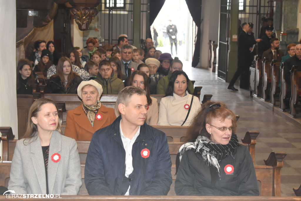 Uroczystość upamiętnienia zamordowanego w Strzelnie Żołnierza Niezłomnego  - Leona Wesołowskiego ps. Wichura