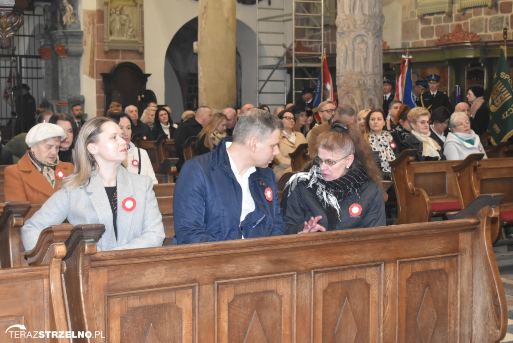 Uroczystość upamiętnienia zamordowanego w Strzelnie Żołnierza Niezłomnego  - Leona Wesołowskiego ps. Wichura