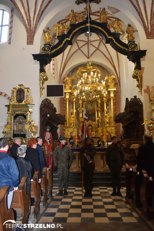 Uroczystość upamiętnienia zamordowanego w Strzelnie Żołnierza Niezłomnego  - Leona Wesołowskiego ps. Wichura