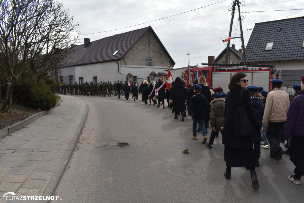 Uroczystość upamiętnienia zamordowanego w Strzelnie Żołnierza Niezłomnego  - Leona Wesołowskiego ps. Wichura