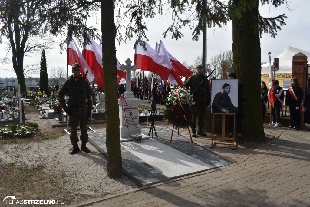 Uroczystość upamiętnienia zamordowanego w Strzelnie Żołnierza Niezłomnego  - Leona Wesołowskiego ps. Wichura