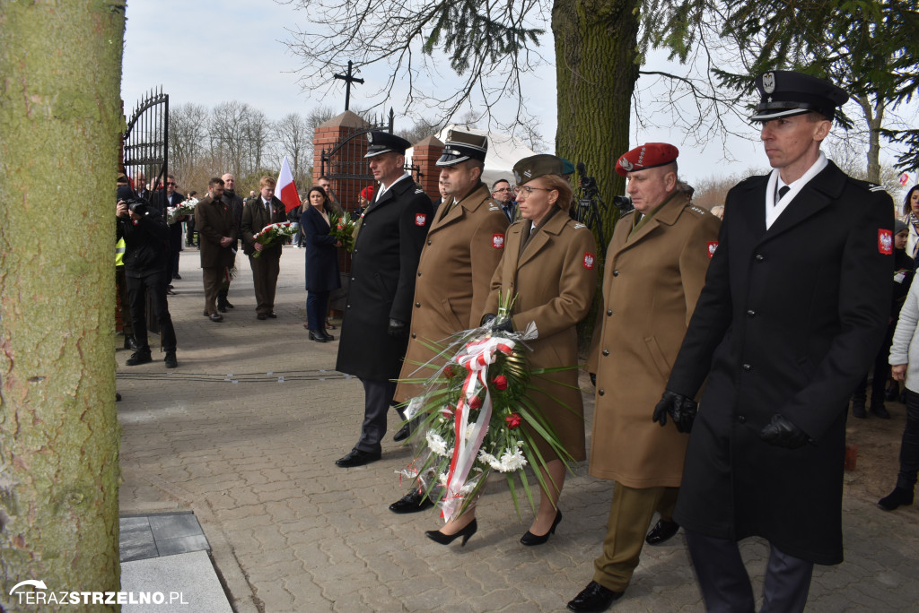 Uroczystość upamiętnienia zamordowanego w Strzelnie Żołnierza Niezłomnego  - Leona Wesołowskiego ps. Wichura