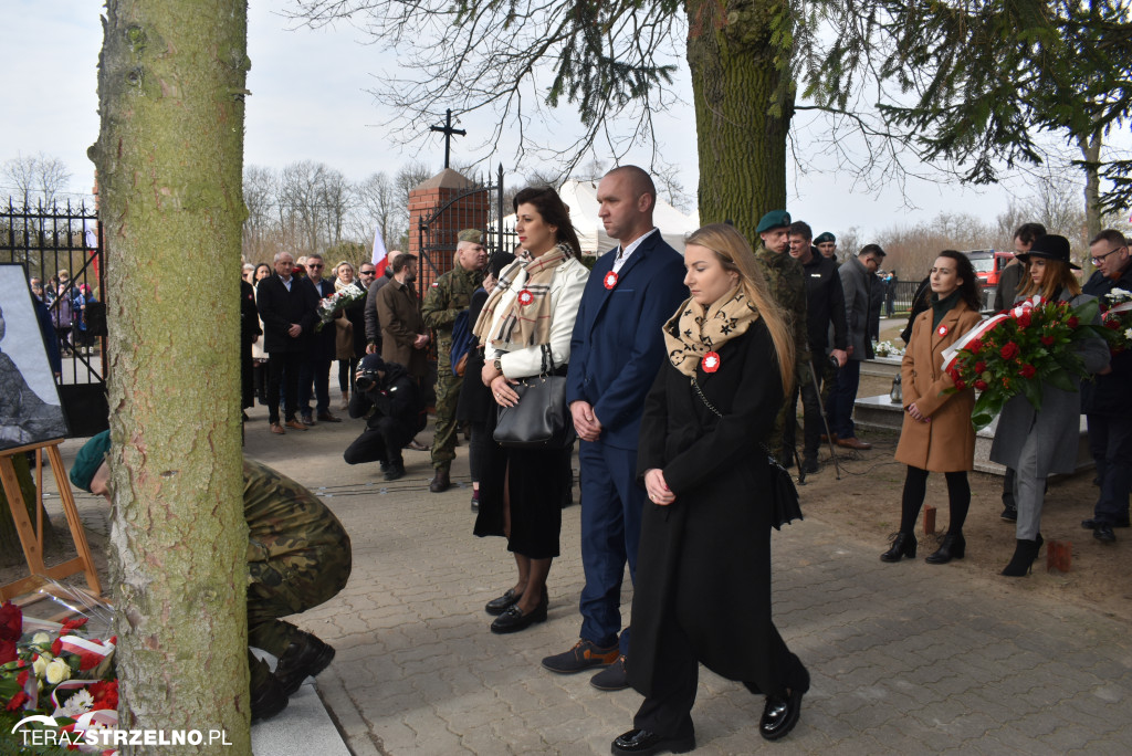 Uroczystość upamiętnienia zamordowanego w Strzelnie Żołnierza Niezłomnego  - Leona Wesołowskiego ps. Wichura