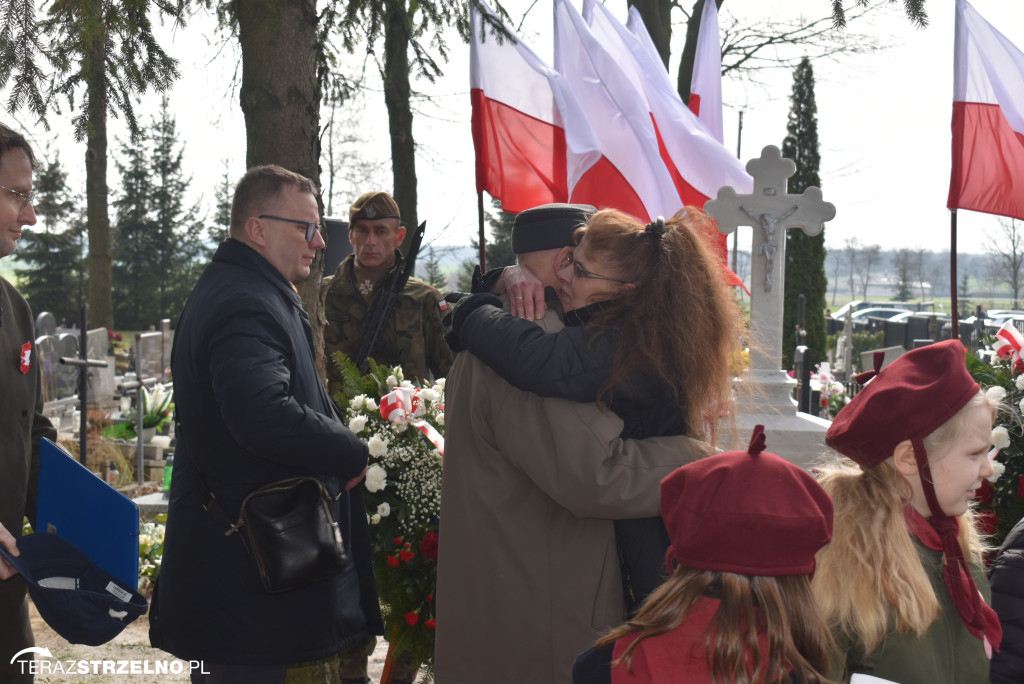 Uroczystość upamiętnienia zamordowanego w Strzelnie Żołnierza Niezłomnego  - Leona Wesołowskiego ps. Wichura