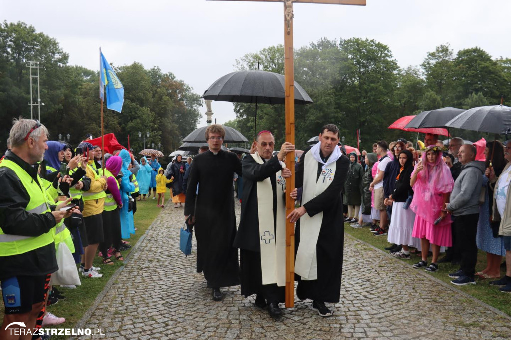 Pielgrzymi dotarli na Jasną Górę. Wśród nich byli mieszkańcy Strzelna [FOTO]