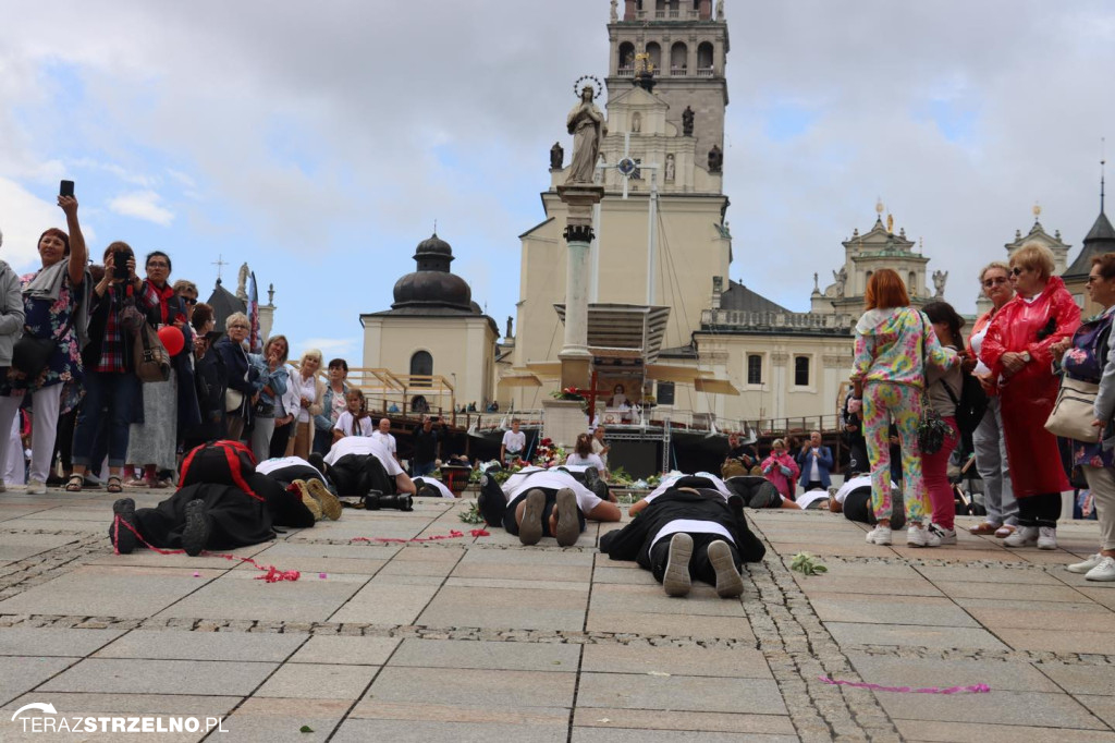 Pielgrzymi dotarli na Jasną Górę. Wśród nich byli mieszkańcy Strzelna [FOTO]