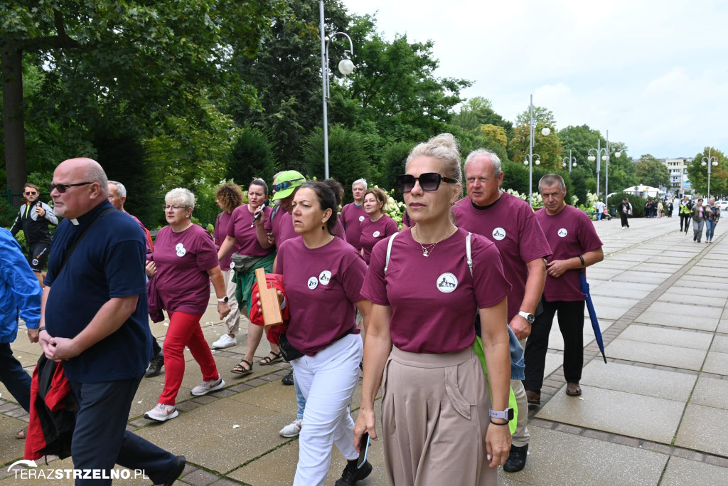 Pielgrzymi dotarli na Jasną Górę. Wśród nich byli mieszkańcy Strzelna [FOTO]