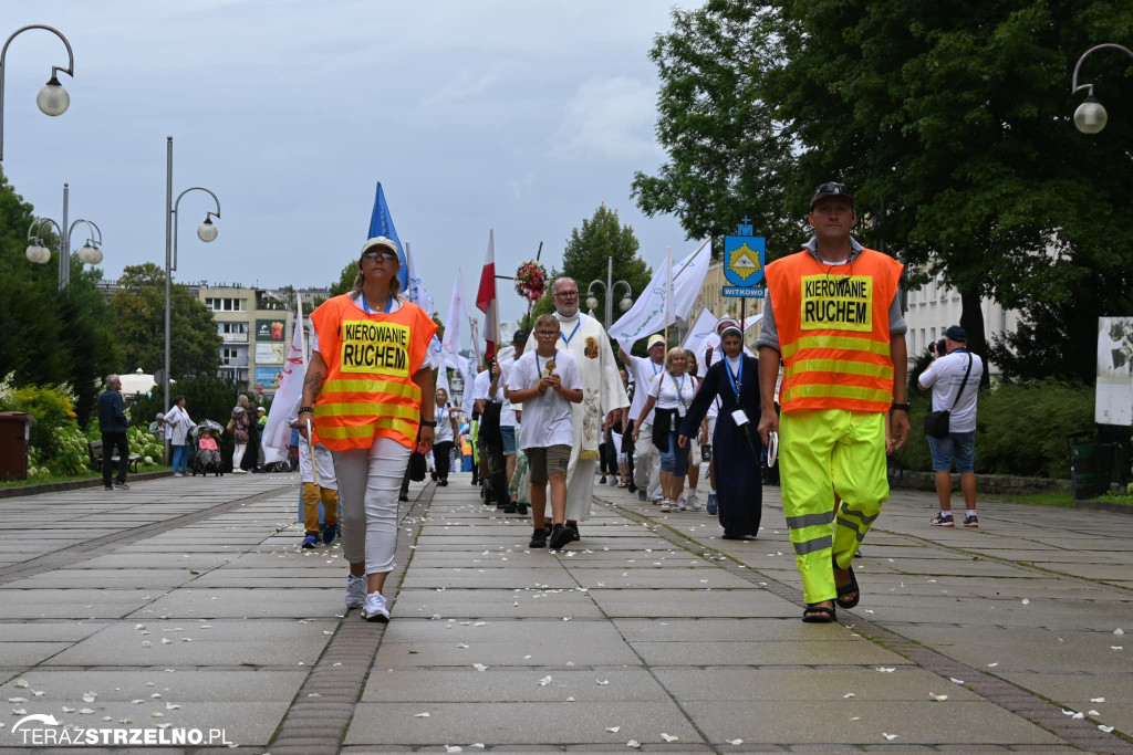 Pielgrzymi dotarli na Jasną Górę. Wśród nich byli mieszkańcy Strzelna [FOTO]