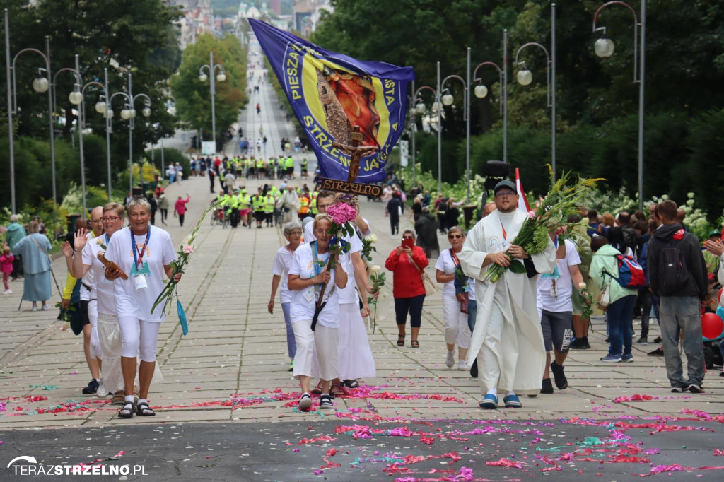 Pielgrzymi dotarli na Jasną Górę. Wśród nich byli mieszkańcy Strzelna [FOTO]