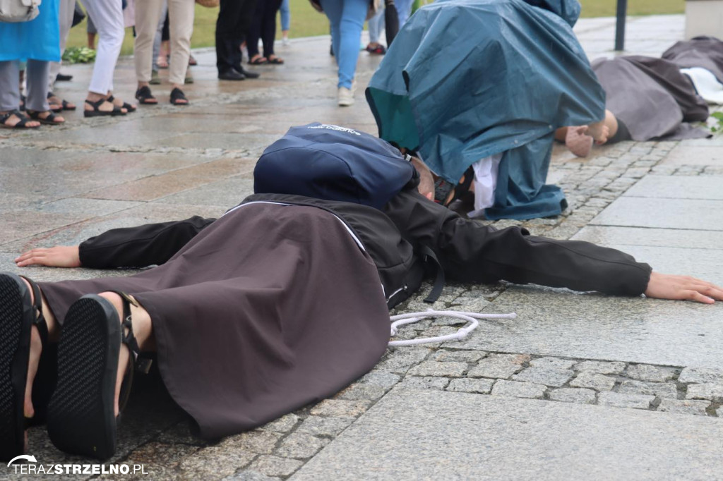 Pielgrzymi dotarli na Jasną Górę. Wśród nich byli mieszkańcy Strzelna [FOTO]