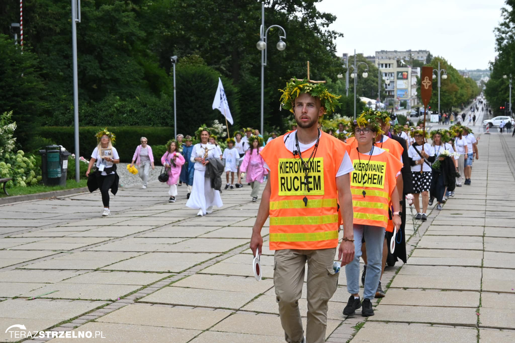 Pielgrzymi dotarli na Jasną Górę. Wśród nich byli mieszkańcy Strzelna [FOTO]