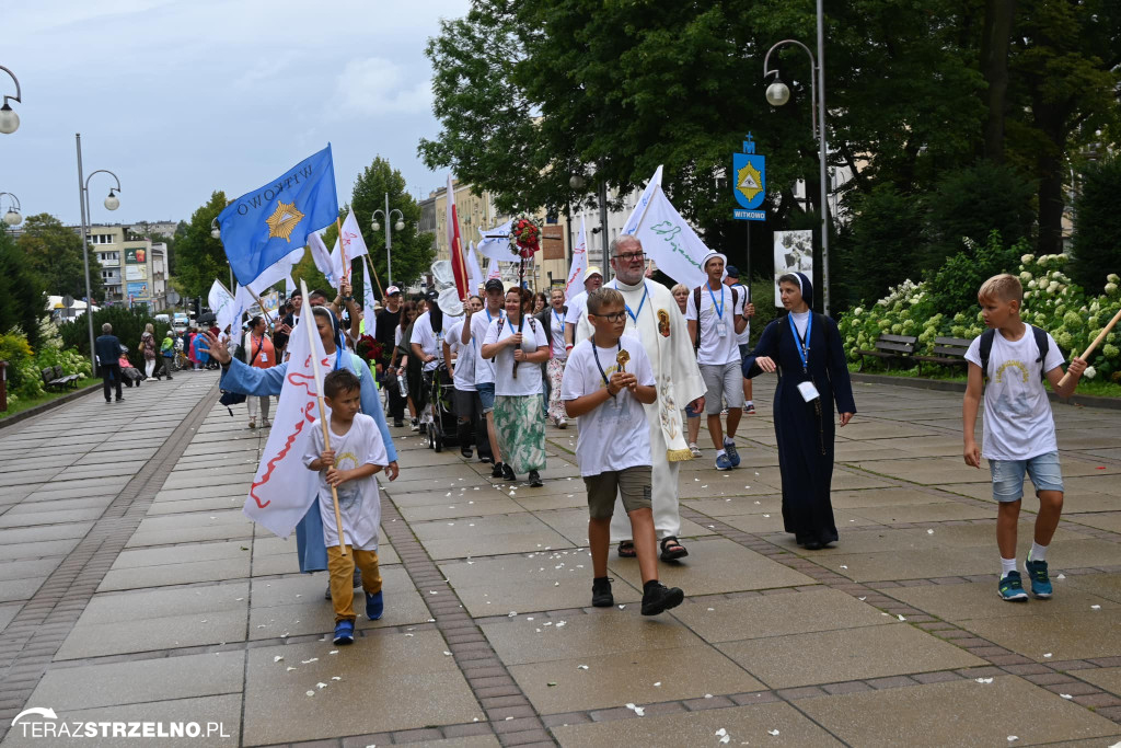 Pielgrzymi dotarli na Jasną Górę. Wśród nich byli mieszkańcy Strzelna [FOTO]