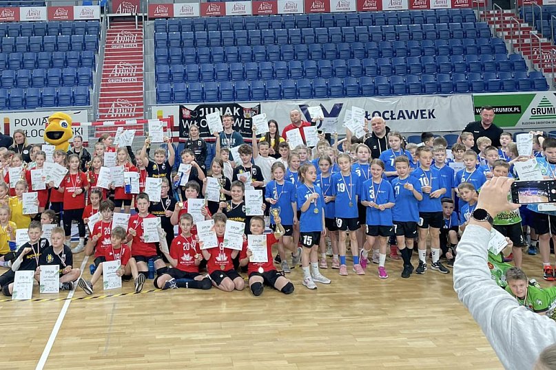 Ogólnopolski turniej WHYREST MINI HANDBALL CUP 2024. UKS Alfa 99 Strzelno na 7. miejscu