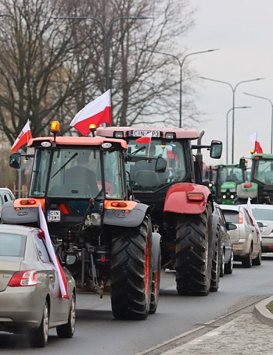 Rolnicy z regionu planują blokować drogi w regionie nawet na okres 30 dni-7771