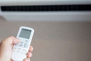 Chłodzisz się klimatyzacją? Oto, co najczęściej robią źle Polacy-12061