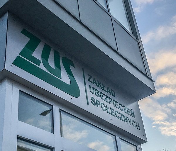 Wakacje składkowe biją rekordy. Nowe dane z ZUS-12108