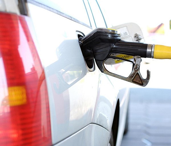 Ceny paliw w Polsce. Benzyna i LPG tanieją, ale diesel nie chce odpuścić-12109