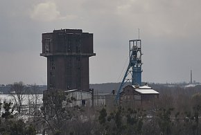 Pięcioletnie urlopy i nawet 170 tys. zł odprawy. Zmiany dla dużej grupy-12528