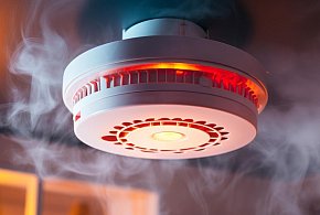 Rewolucja w przepisach pożarowych. Nowe obowiązki dla właścicieli domów i firm-12798