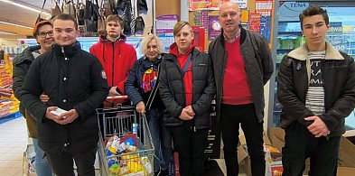 Strzelno. Świąteczna zbiórka darów dla potrzebujących-13159