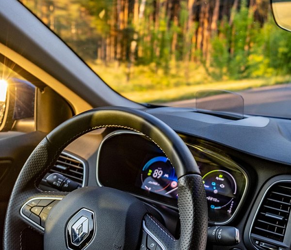Masz to auto w garażu? Producent natychmiast wzywa na kontrolę!-12549