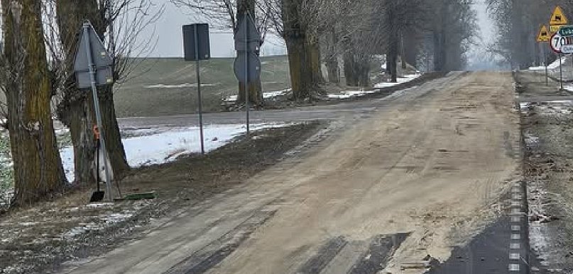 Zgubiony ładunek na trasie Krzywe Kolano – Lubstówek